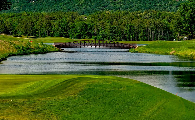 GolfHomes